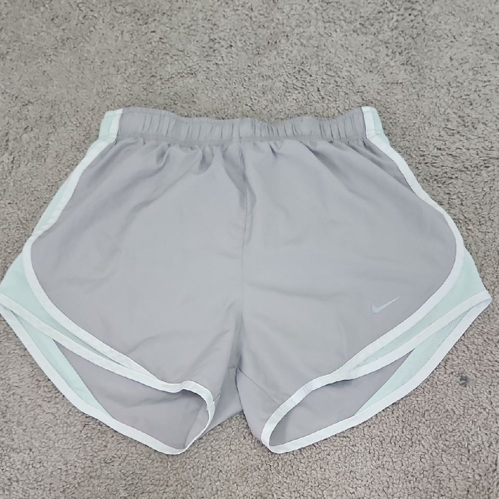 Nike Gray Athletic Shorts Lightweight Elastic Waist